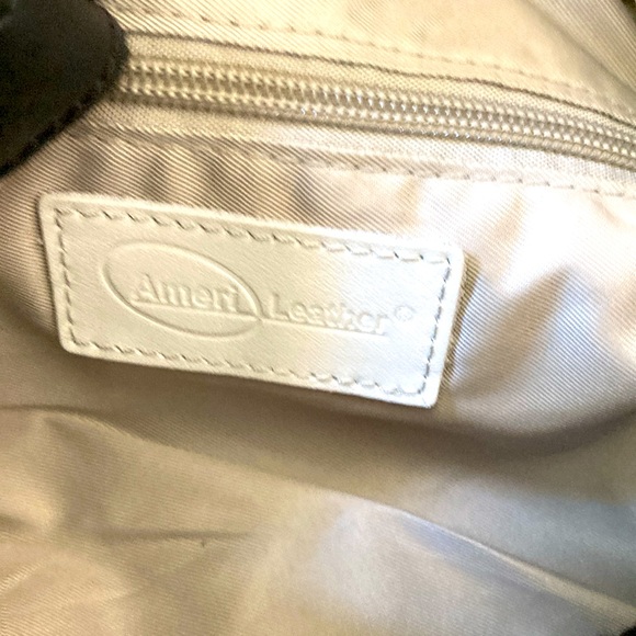 NWT Amerileather Rich Black,Soft 100% Genuine Leather Bag, Rivet detail, 16”x10” - Picture 3 of 11